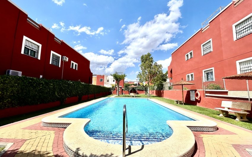 Herverkoop - Apartment -
Los Altos - Costa Blanca