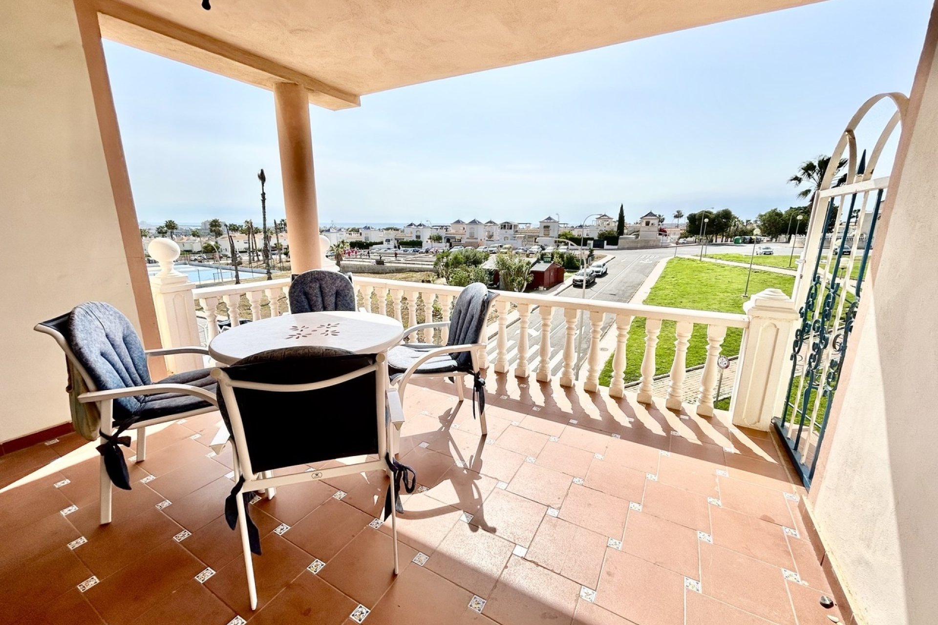 Herverkoop - Apartment -
Los Altos - Costa Blanca