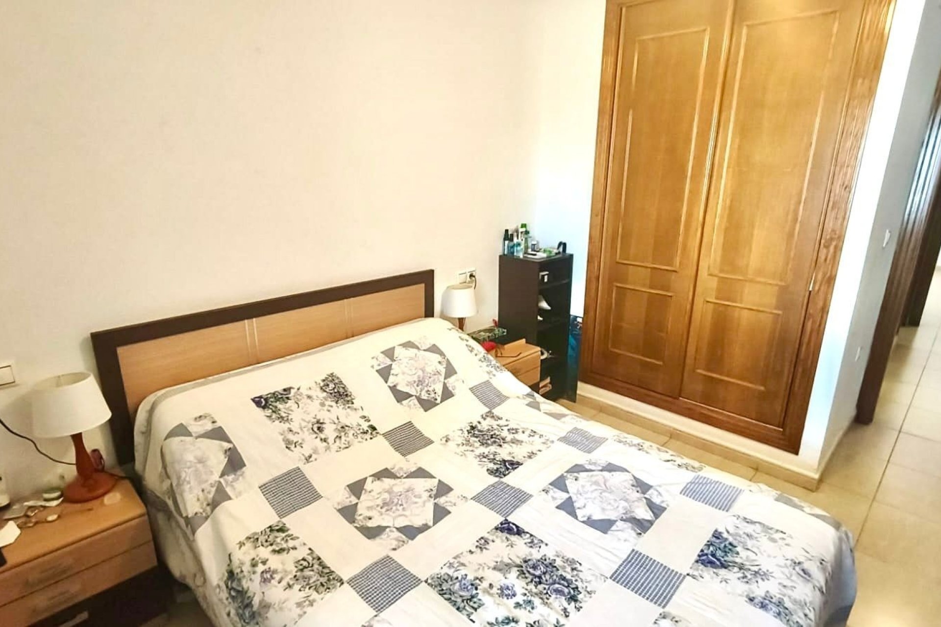 Herverkoop - Apartment -
Los Altos