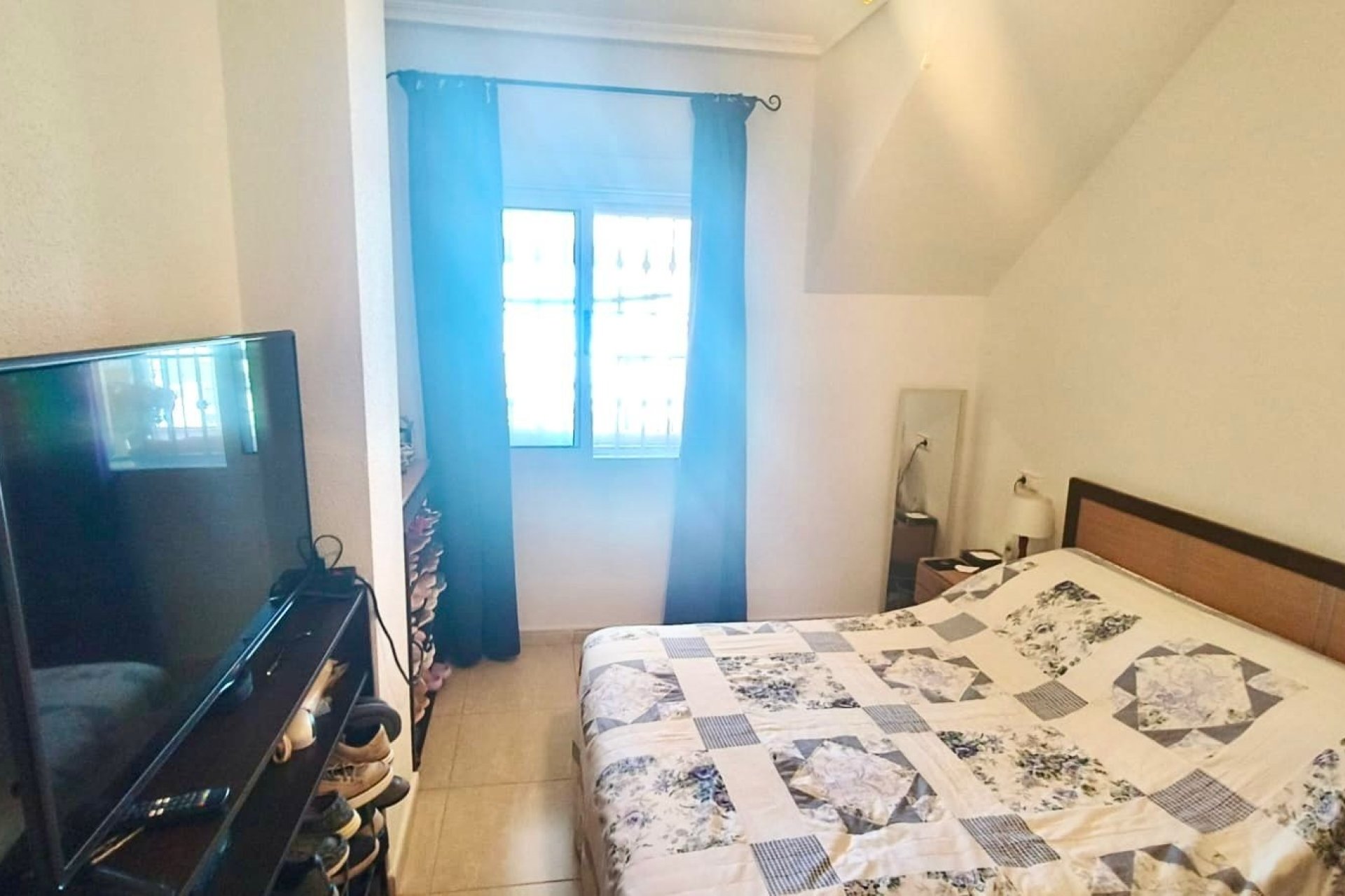 Herverkoop - Apartment -
Los Altos