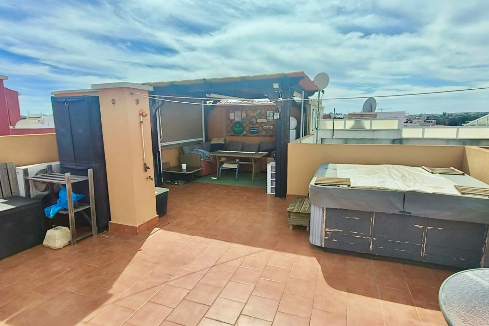 Herverkoop - Apartment -
Los Altos