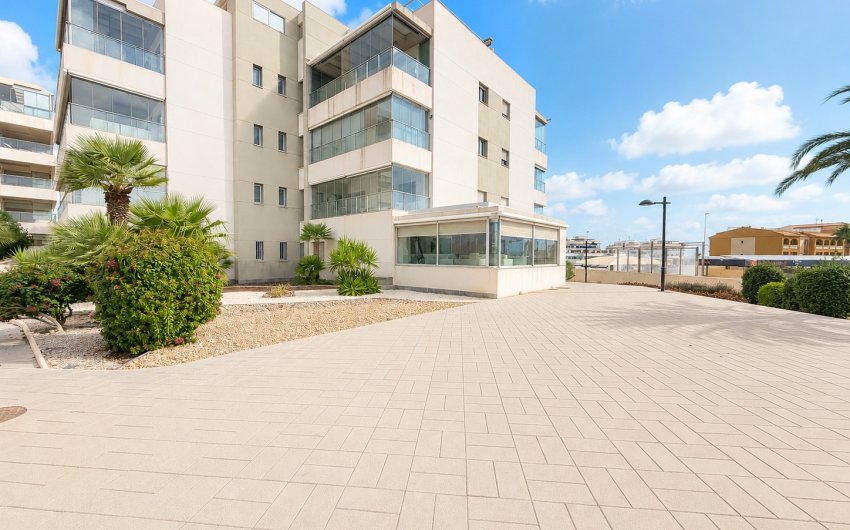 Herverkoop - Apartment -
Los Dolses - Inland