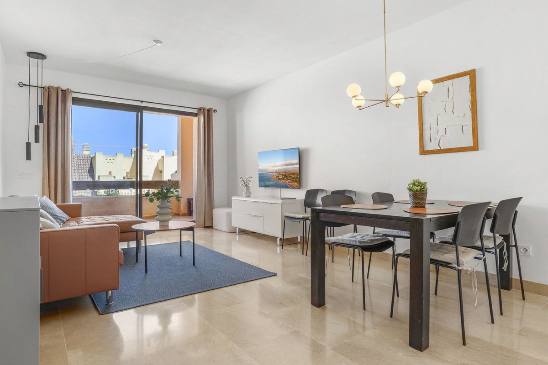 Herverkoop - Apartment -
Manilva - Inland