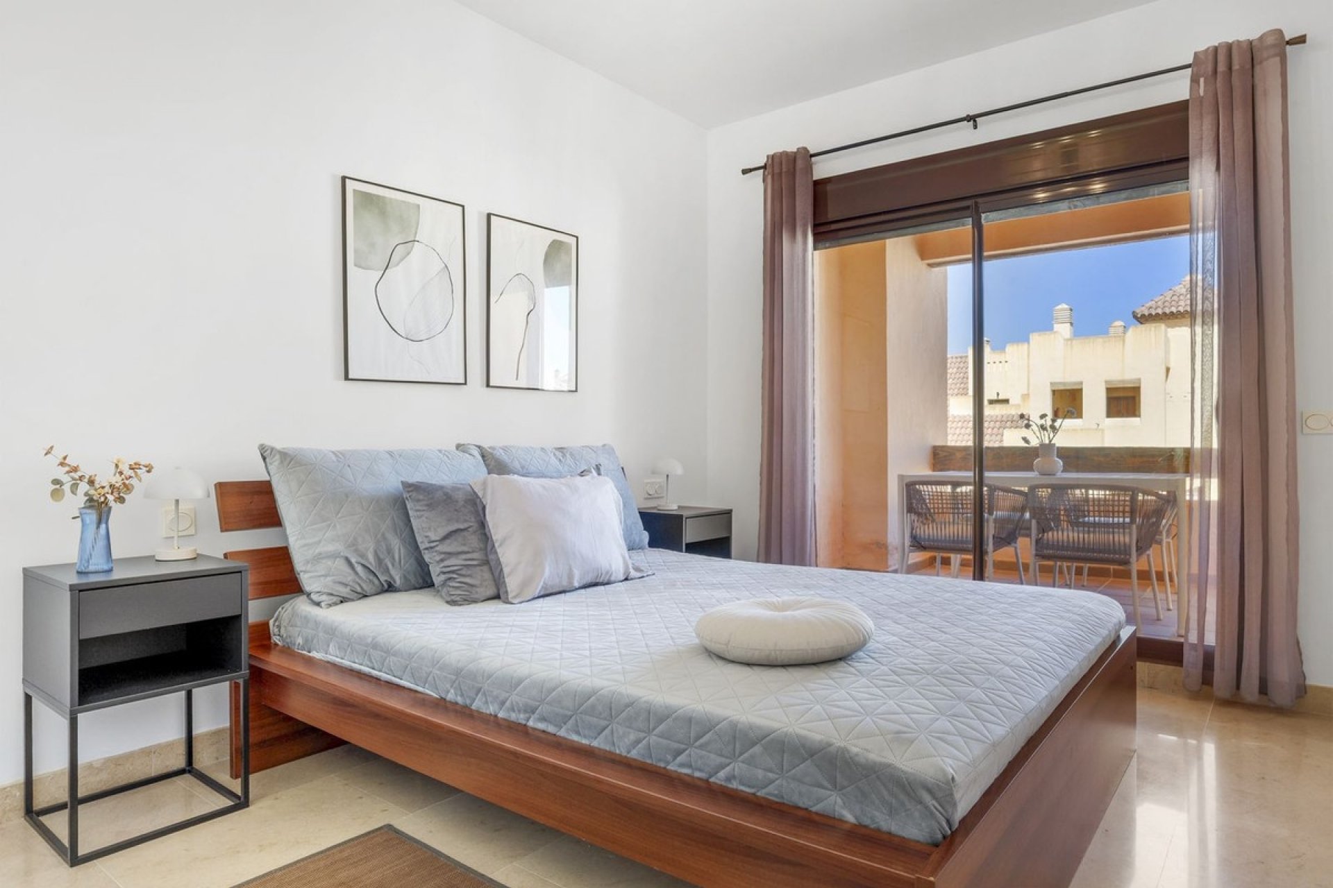 Herverkoop - Apartment -
Manilva - Inland