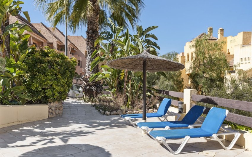 Herverkoop - Apartment -
Manilva - Inland