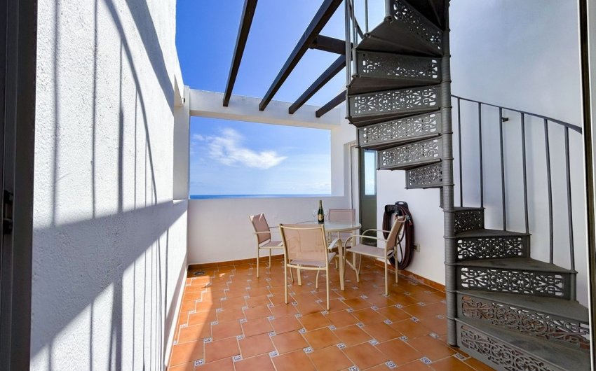 Herverkoop - Apartment -
Manilva - Inland