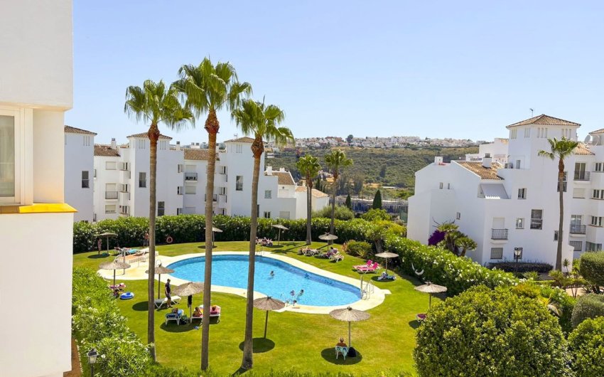 Herverkoop - Apartment -
Manilva - Inland