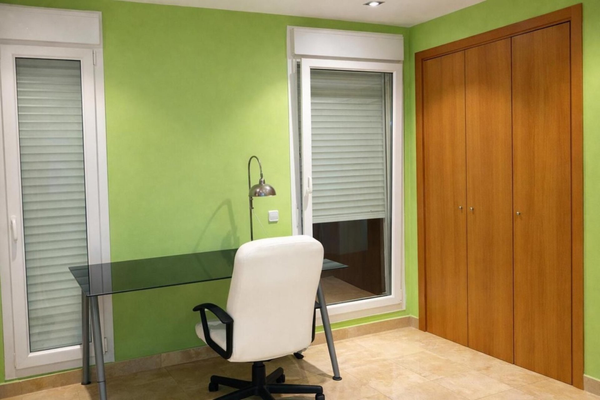 Herverkoop - Apartment -
Manilva - Inland
