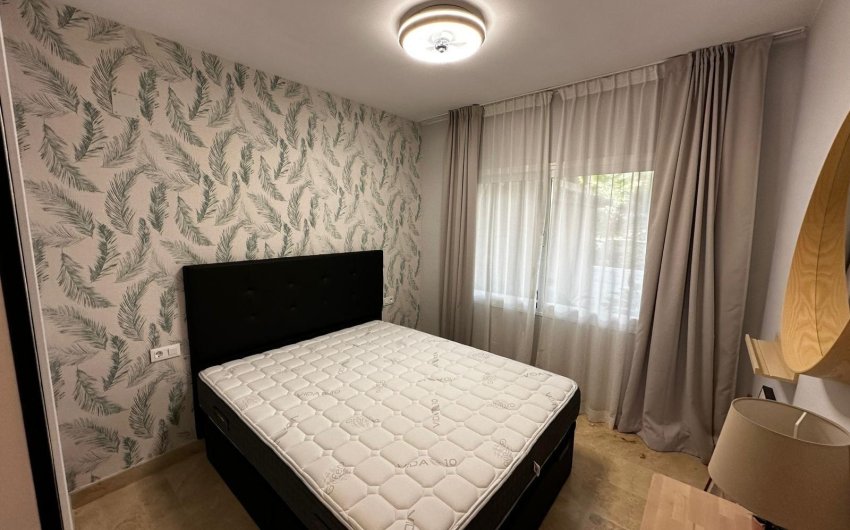Herverkoop - Apartment -
Marbella - Lomas De Rio Verde