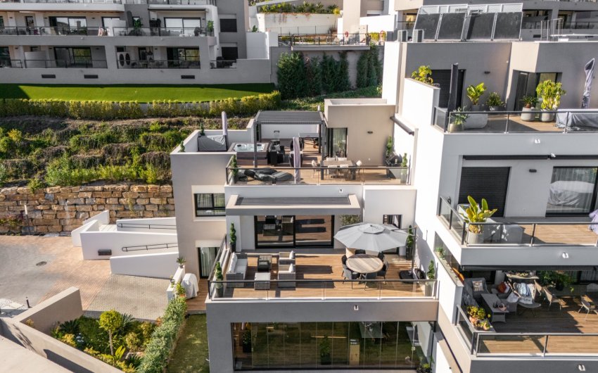 Herverkoop - Apartment -
Marbella - Nueva Andalucía