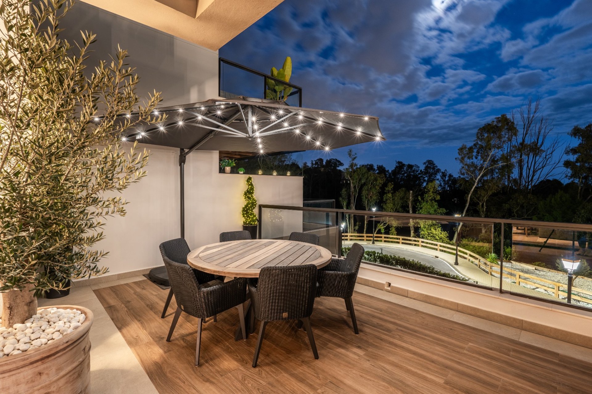 Herverkoop - Apartment -
Marbella - Nueva Andalucía