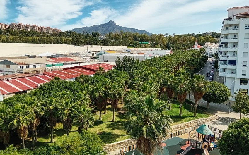 Herverkoop - Apartment -
Marbella - Nueva Andalucía