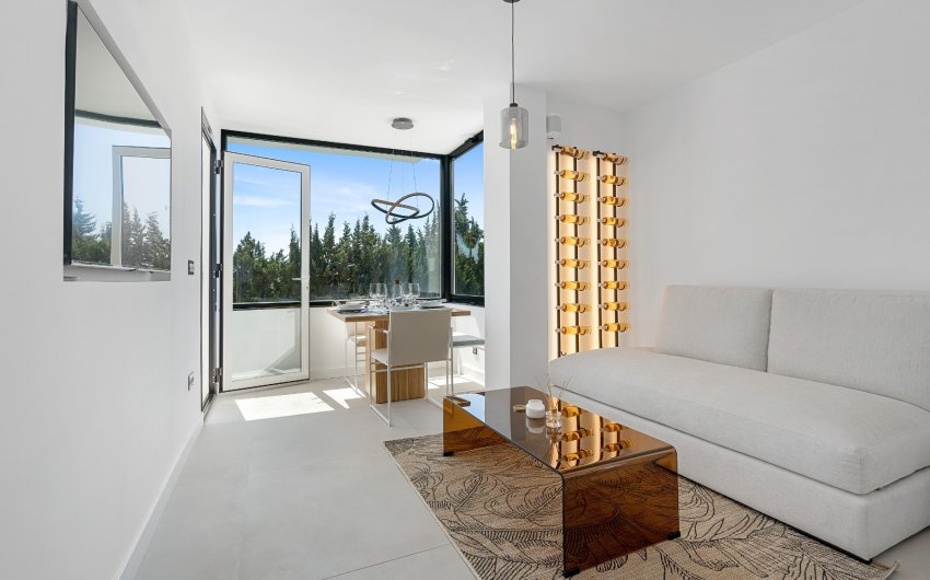 Herverkoop - Apartment -
Marbella - Nueva Andalucía