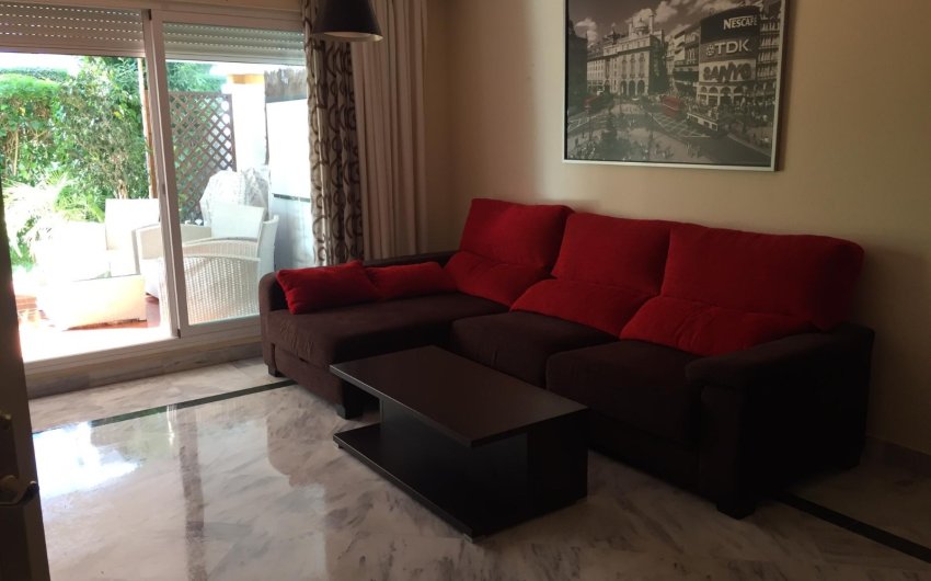 Herverkoop - Apartment -
Marbella - Nueva Andalucía