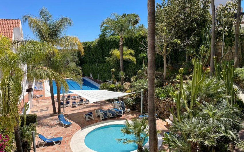 Herverkoop - Apartment -
Marbella - Nueva Andalucía