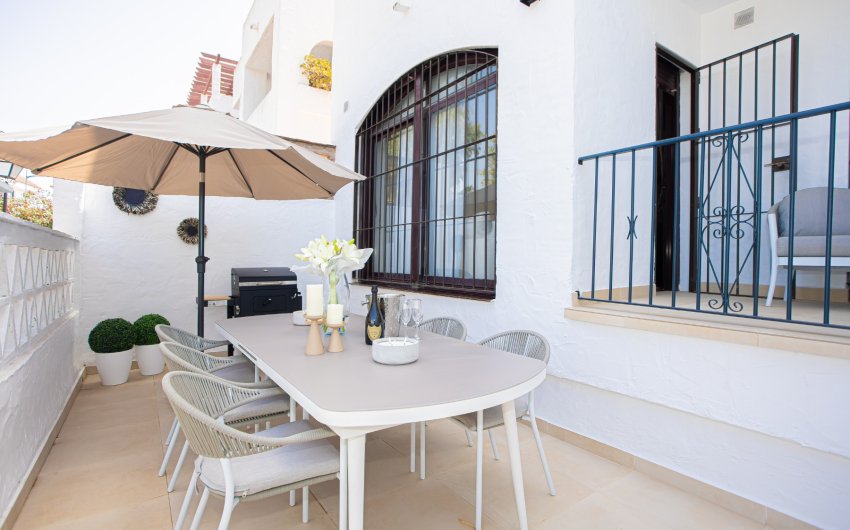 Herverkoop - Apartment -
Marbella - Nueva Andalucía