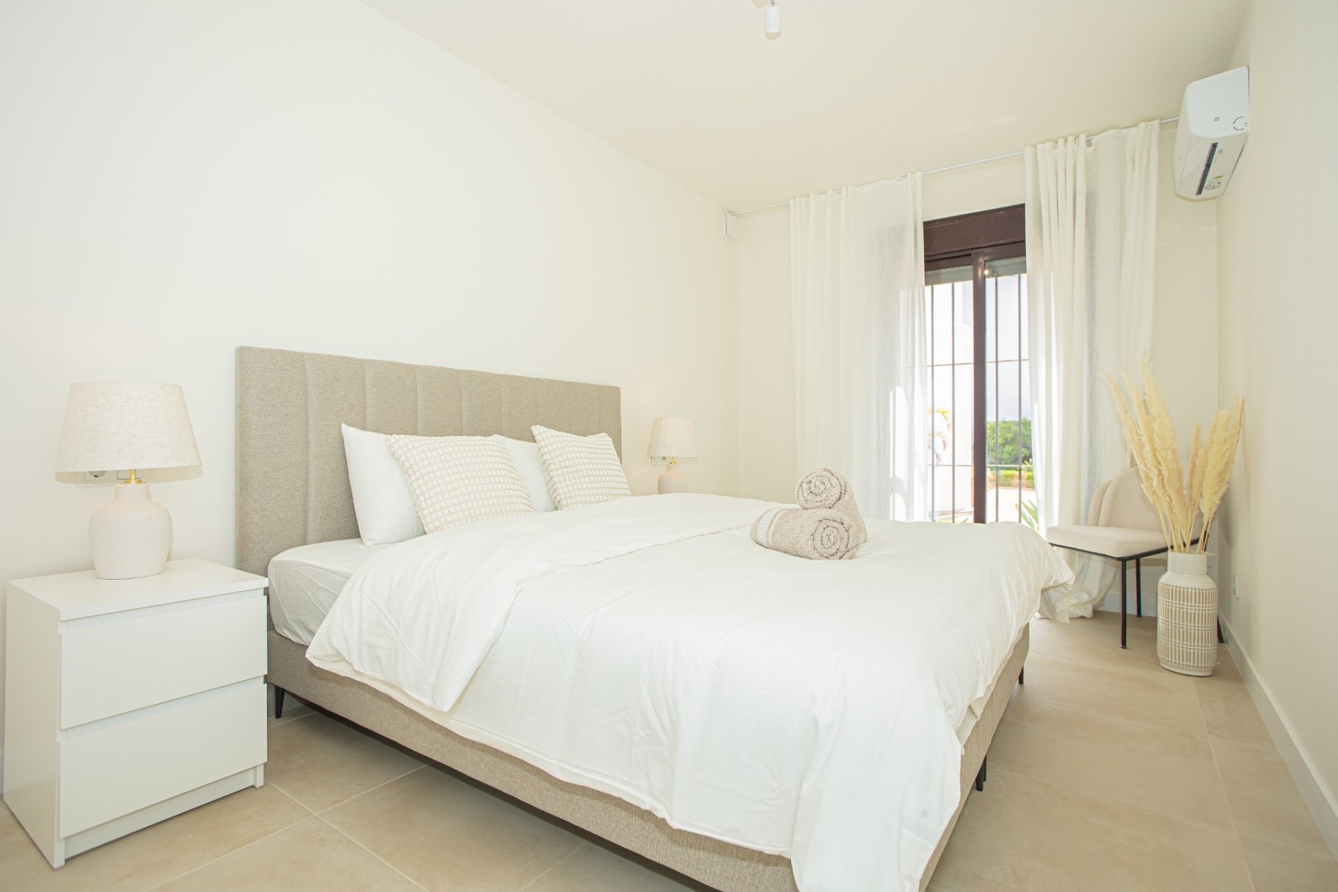 Herverkoop - Apartment -
Marbella - Nueva Andalucía