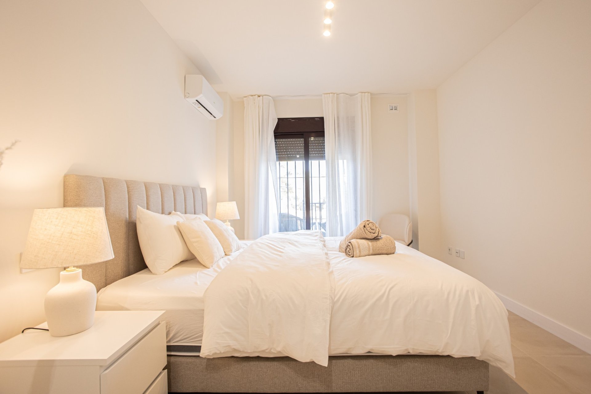 Herverkoop - Apartment -
Marbella - Nueva Andalucía