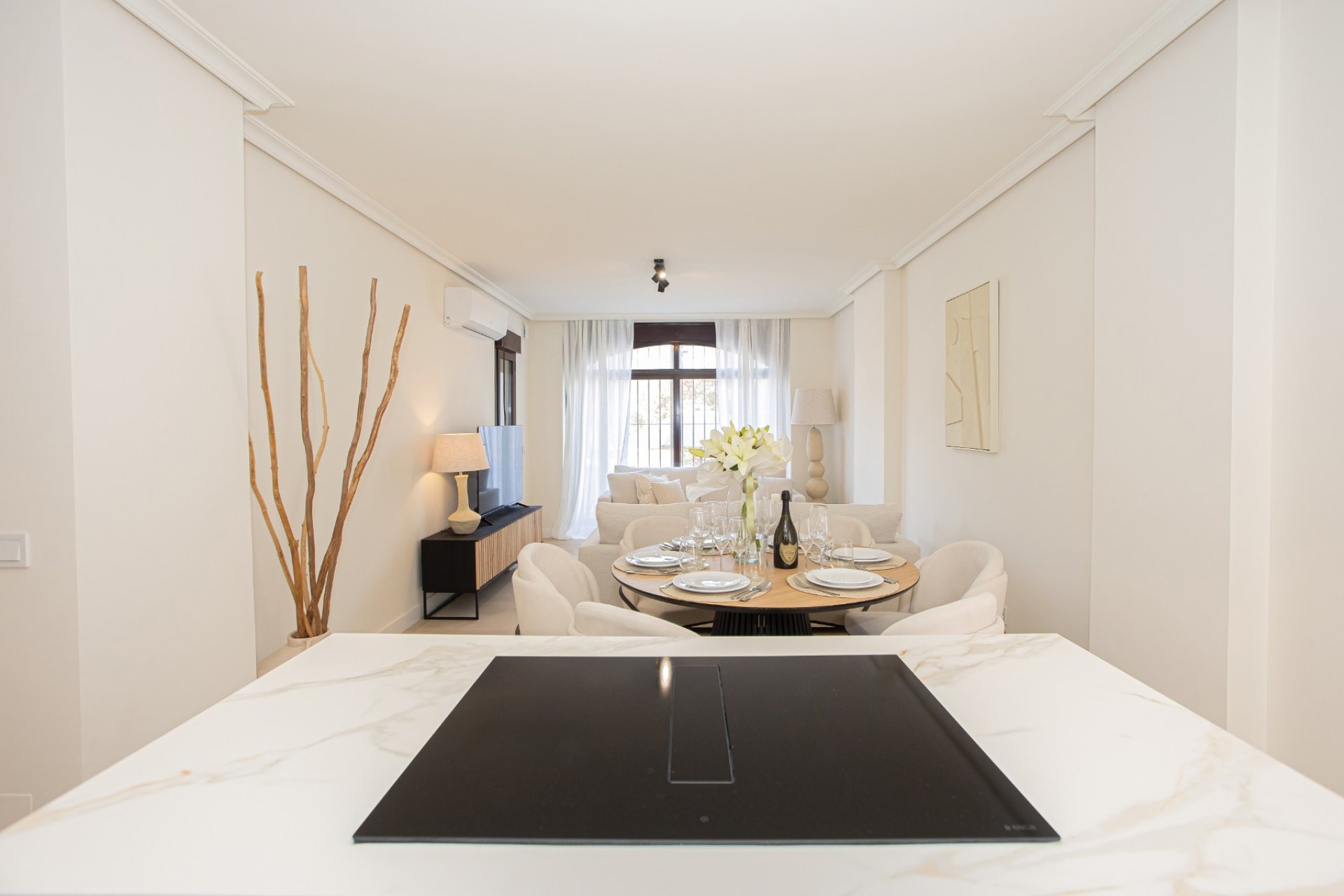 Herverkoop - Apartment -
Marbella - Nueva Andalucía