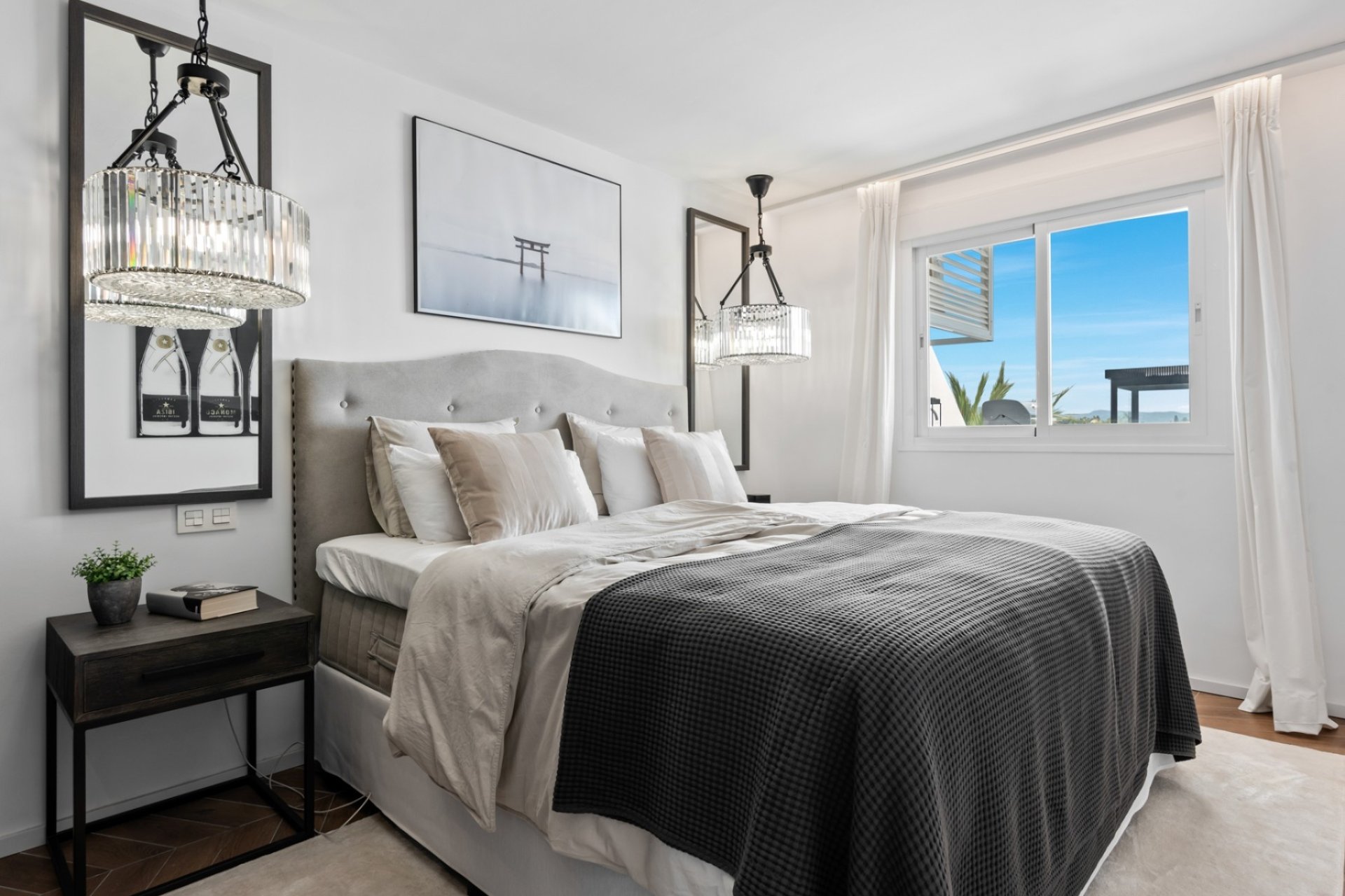 Herverkoop - Apartment -
Marbella - Nueva Andalucía