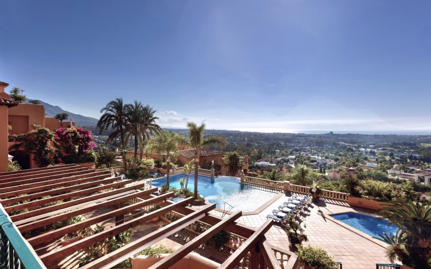 Herverkoop - Apartment -
Marbella - Nueva Andalucía