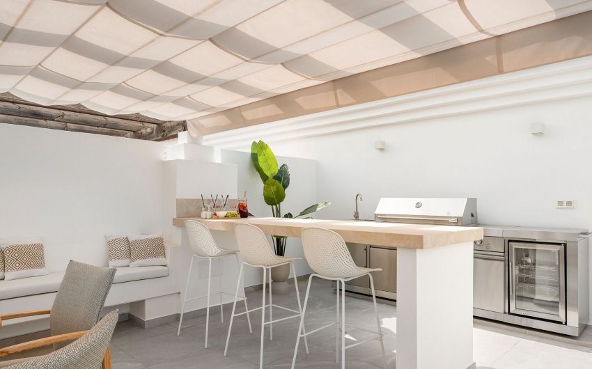 Herverkoop - Apartment -
Marbella - Nueva Andalucía