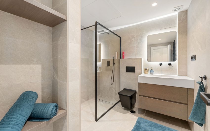 Herverkoop - Apartment -
Marbella - Nueva Andalucía