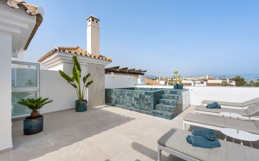 Herverkoop - Apartment -
Marbella - Nueva Andalucía