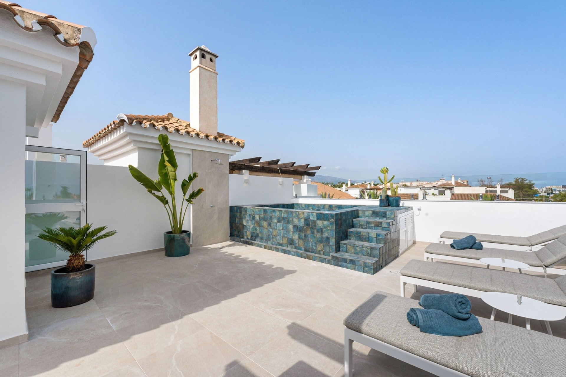 Herverkoop - Apartment -
Marbella - Nueva Andalucía