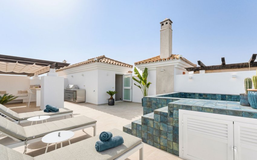 Herverkoop - Apartment -
Marbella - Nueva Andalucía