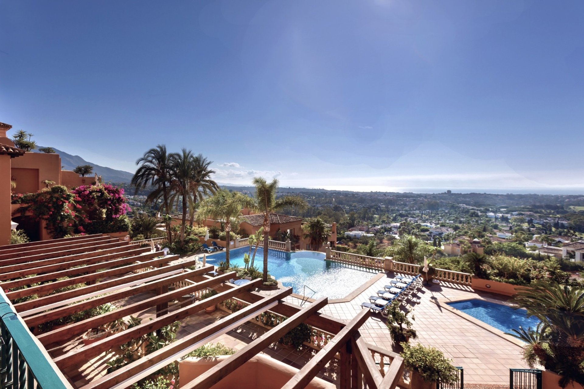 Herverkoop - Apartment -
Marbella - Nueva Andalucía
