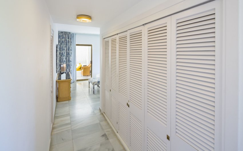 Herverkoop - Apartment -
Marbella - Puerto Banús