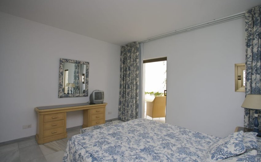 Herverkoop - Apartment -
Marbella - Puerto Banús