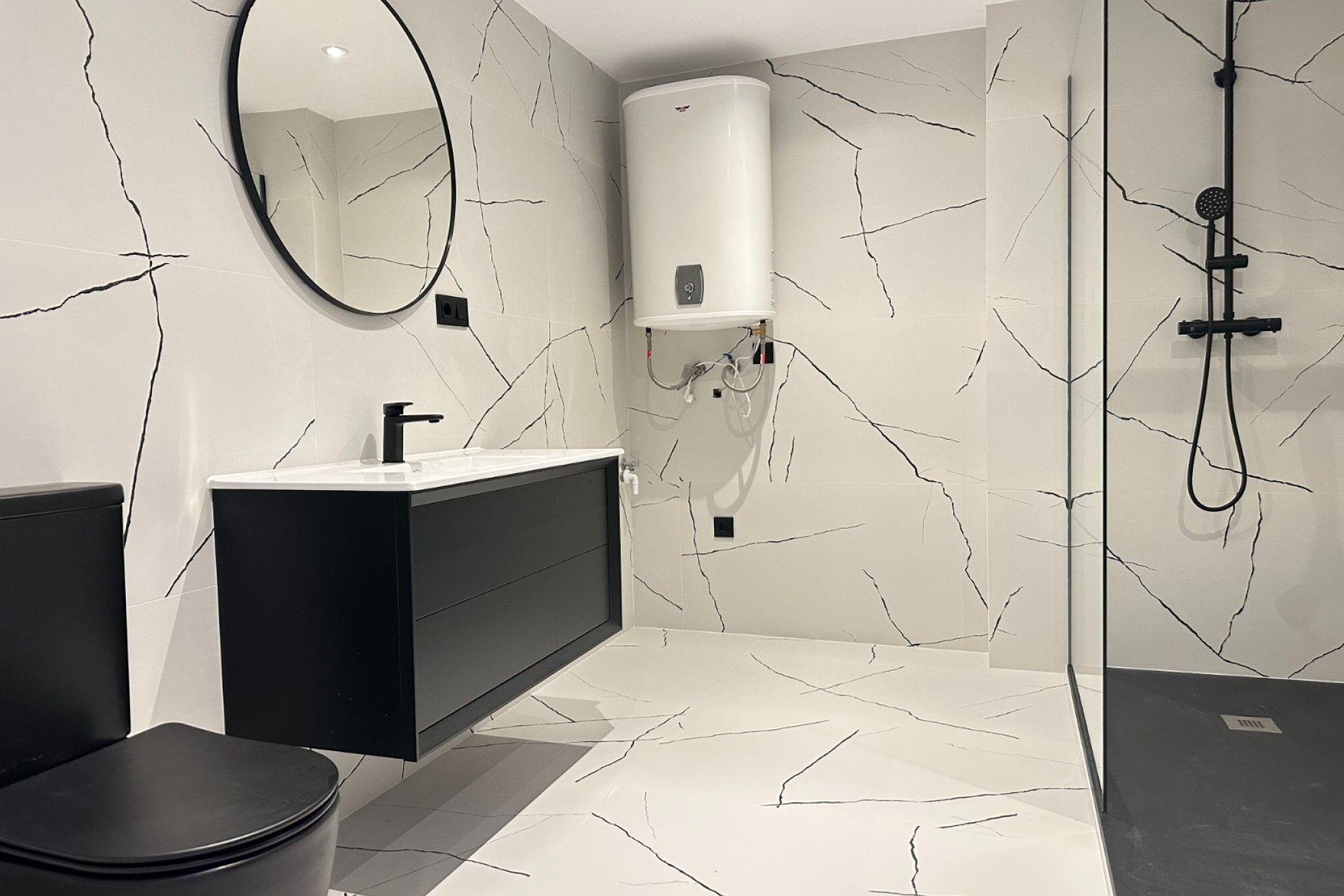 Herverkoop - Apartment -
Marbella - Puerto Banús