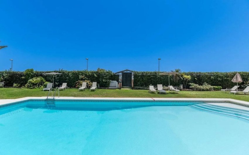 Herverkoop - Apartment -
Marbella - Puerto Banus
