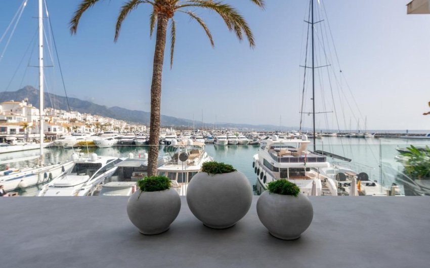 Herverkoop - Apartment -
Marbella - Puerto - Puerto Banús