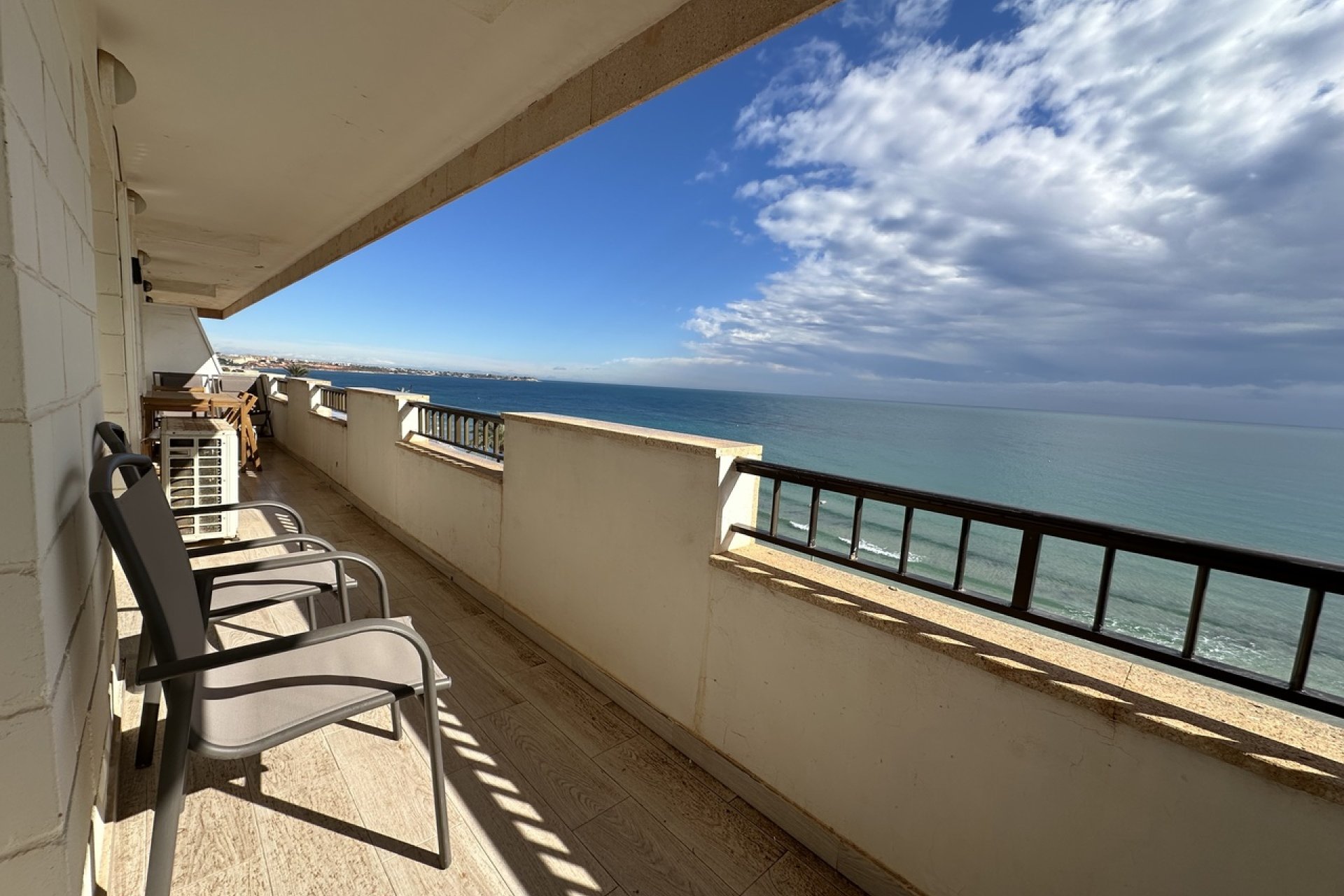 Herverkoop - Apartment -
Mil Palmeras - Costa Blanca