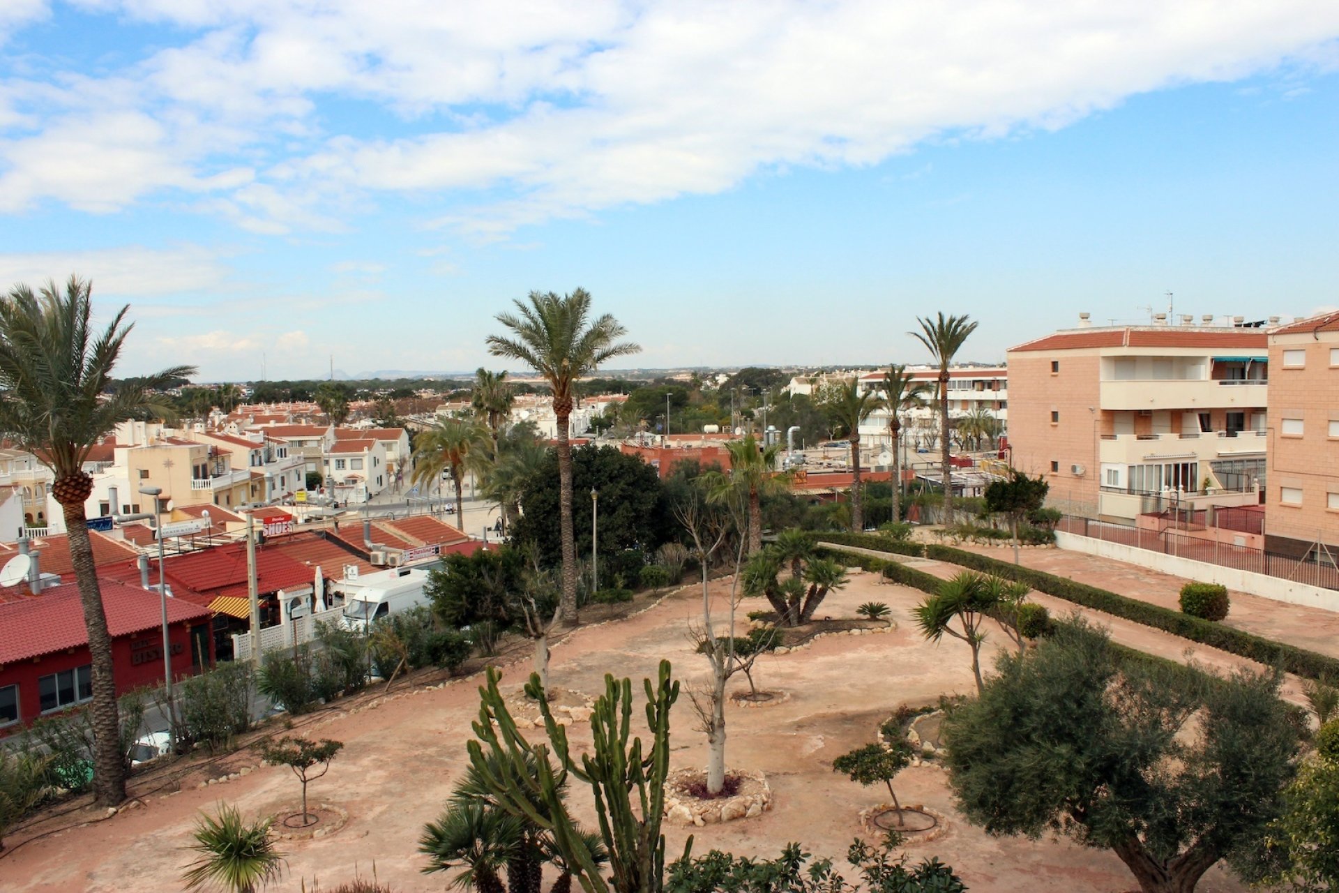 Herverkoop - Apartment -
Mil Palmeras - Costa Blanca