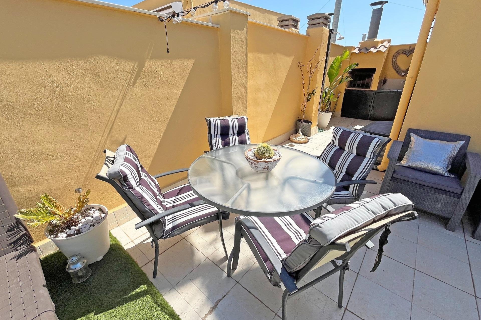 Herverkoop - Apartment -
Novelda - Barrio San Roque