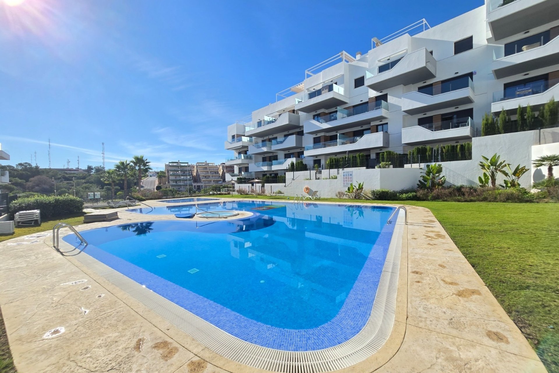 Herverkoop - Apartment -
Orihuela Costa - Costa Blanca
