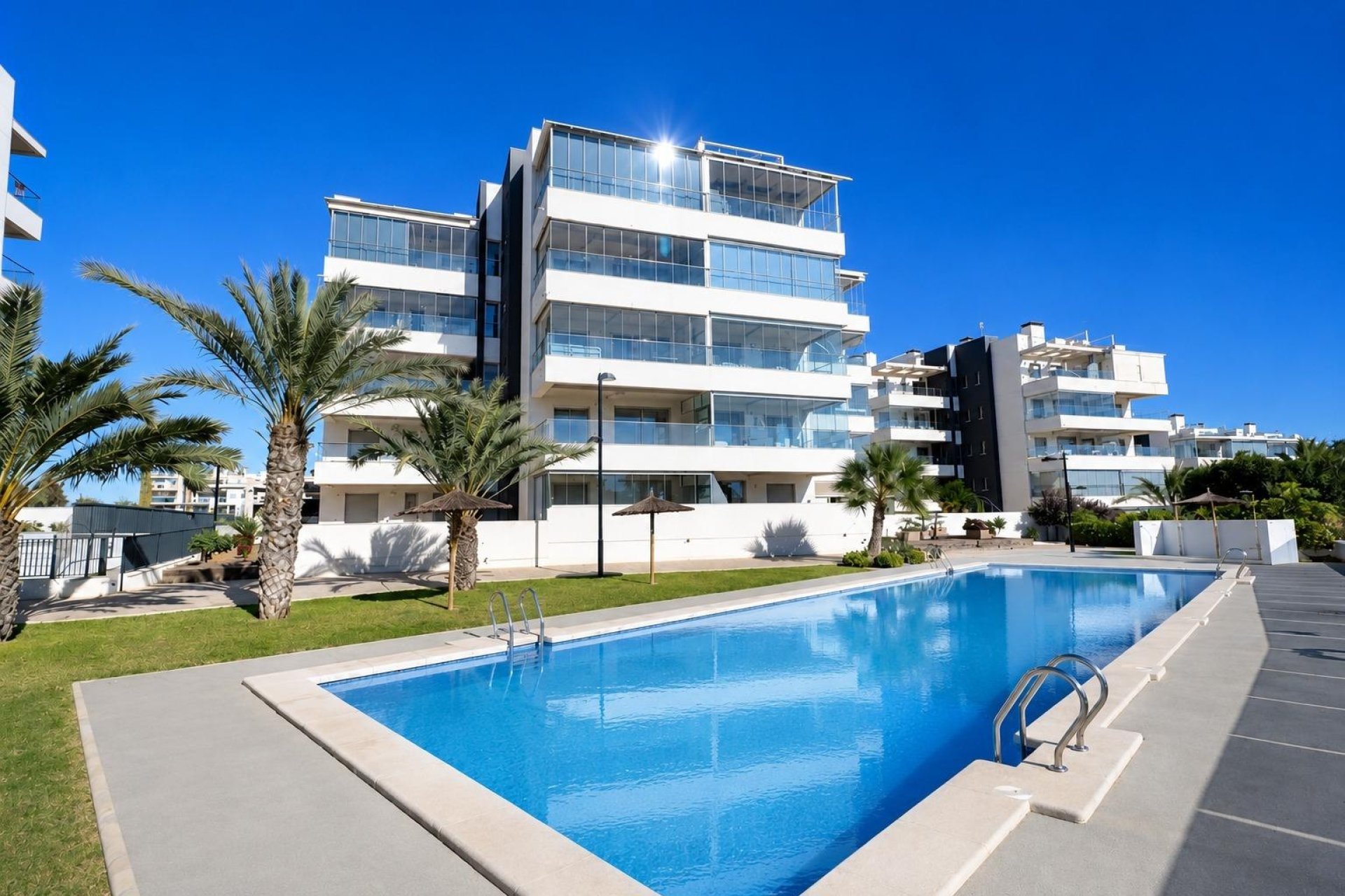 Herverkoop - Apartment -
Orihuela Costa - Costa Blanca