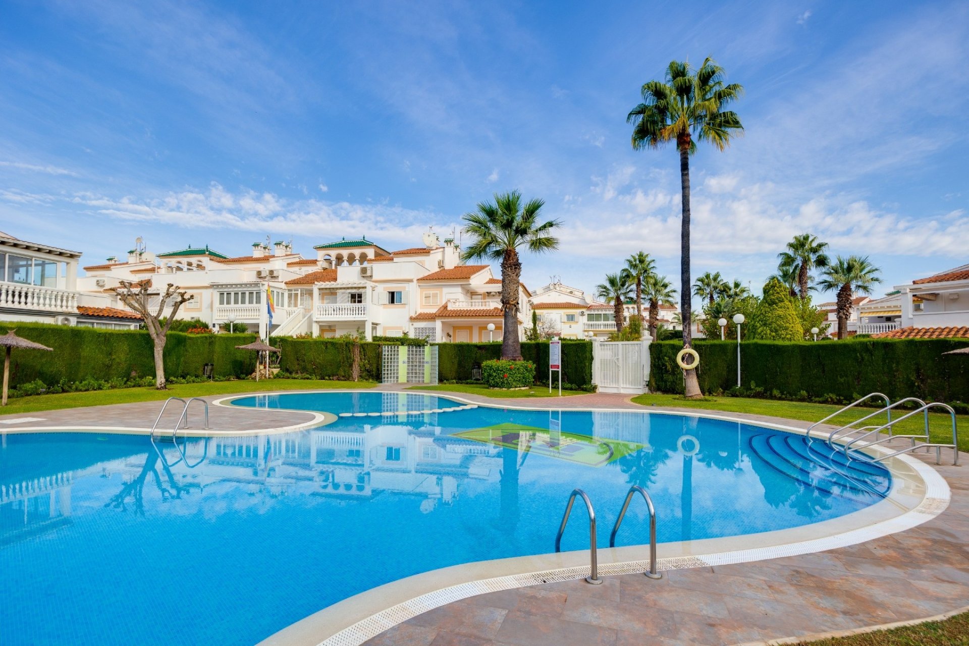 Herverkoop - Apartment -
Orihuela Costa - Costa Blanca