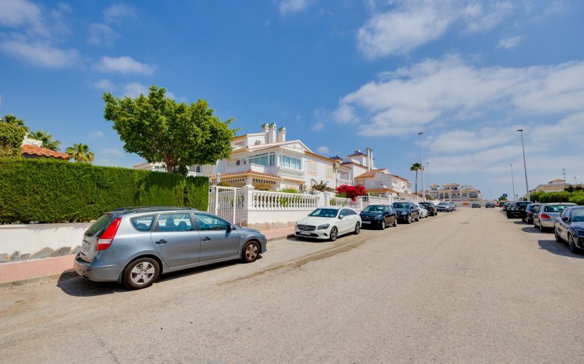 Herverkoop - Apartment -
Orihuela Costa - Costa Blanca