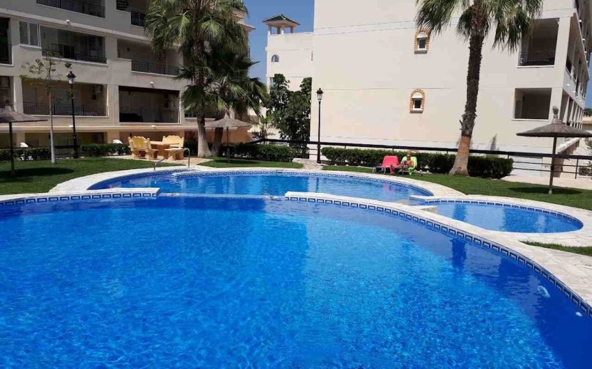 Herverkoop - Apartment -
Orihuela Costa - Costa Blanca