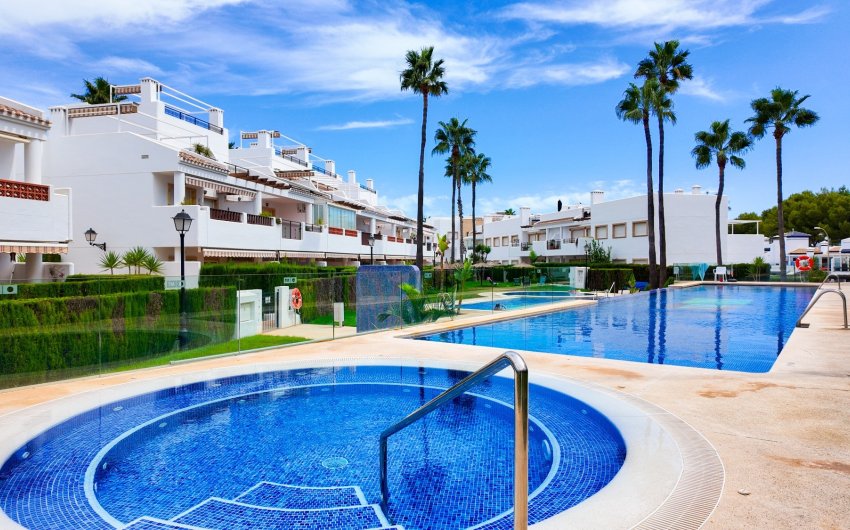 Herverkoop - Apartment -
Orihuela Costa - Costa Blanca