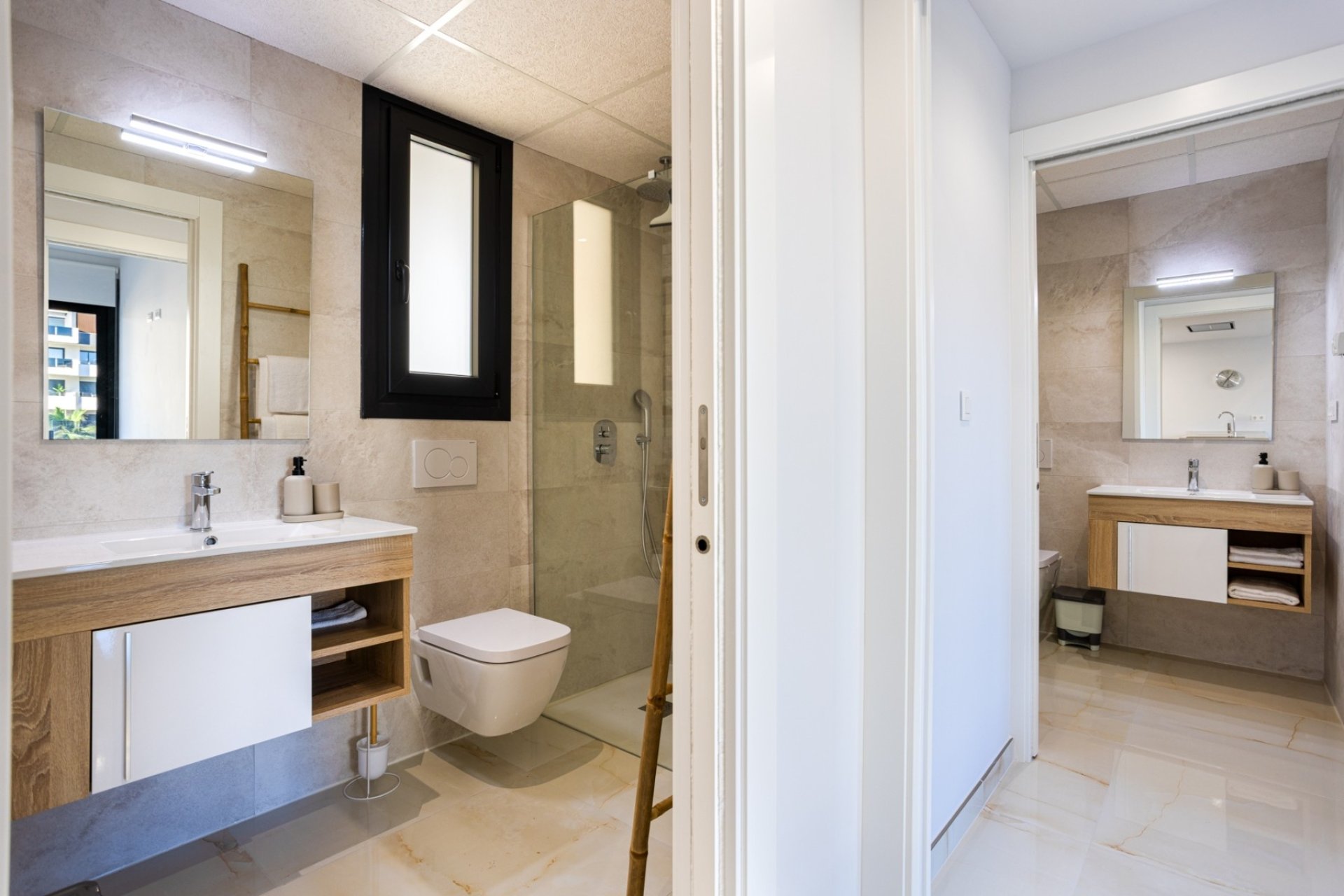 Herverkoop - Apartment -
Orihuela Costa - Costa Blanca