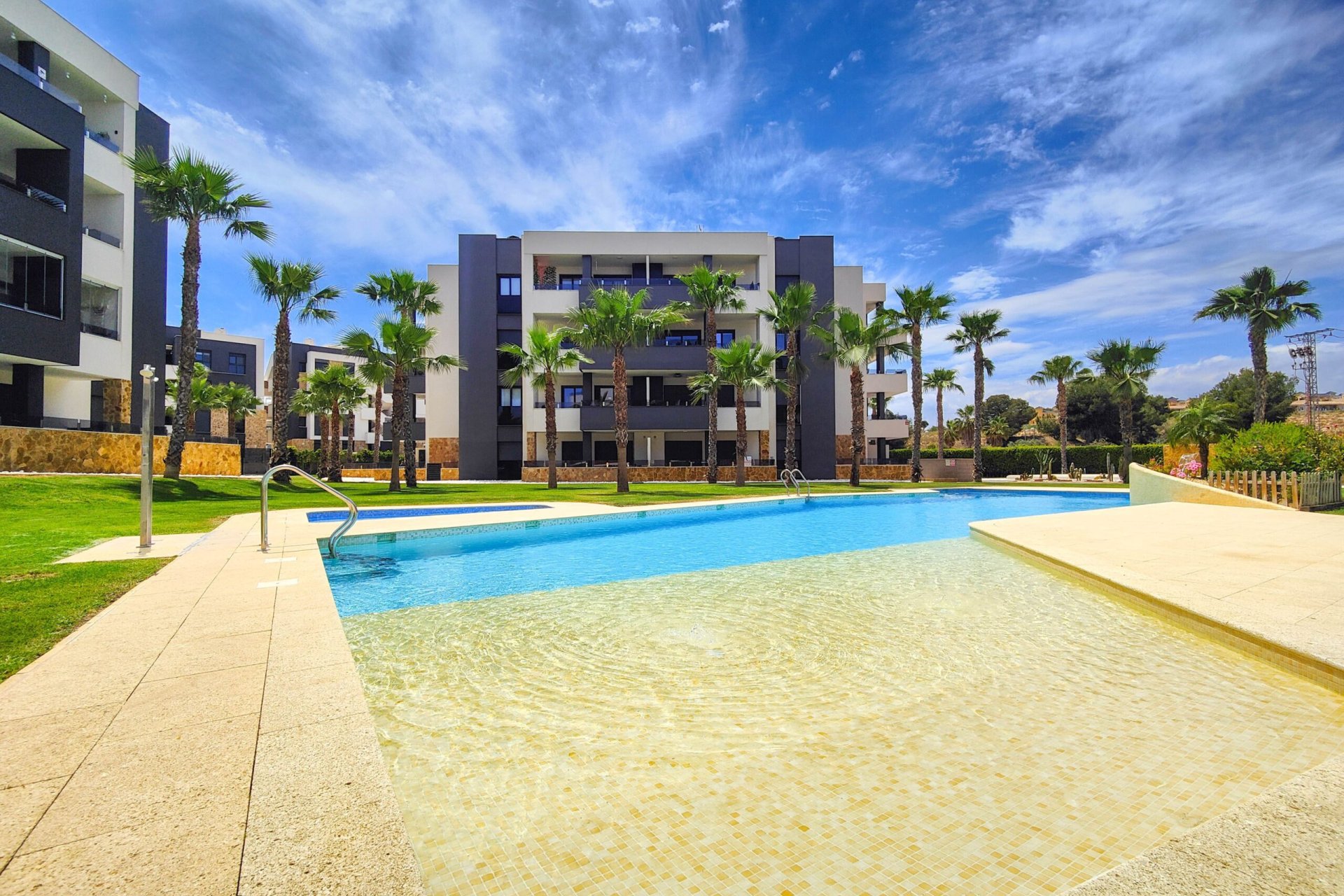 Herverkoop - Apartment -
Orihuela Costa - Costa Blanca