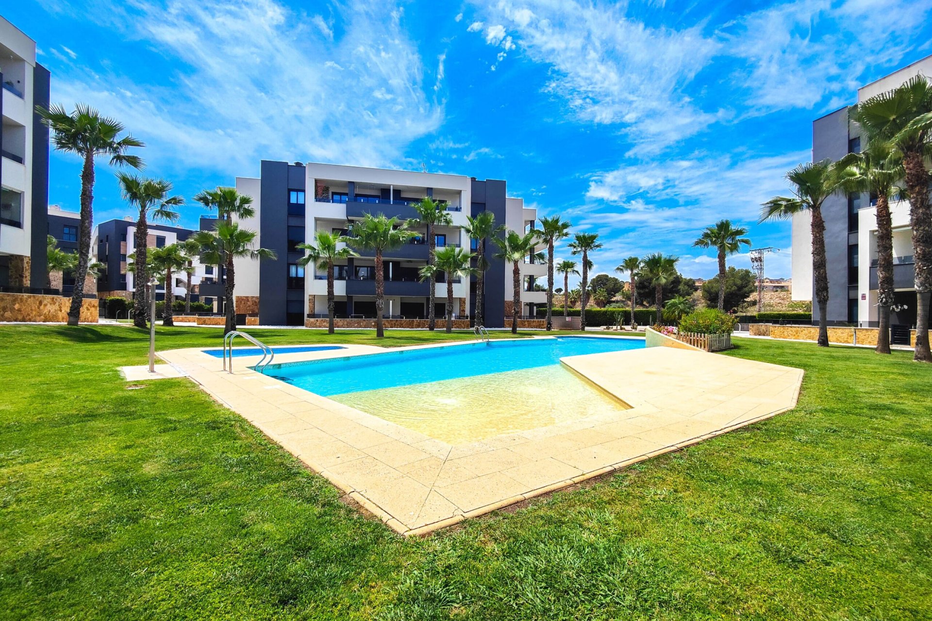 Herverkoop - Apartment -
Orihuela Costa - Costa Blanca