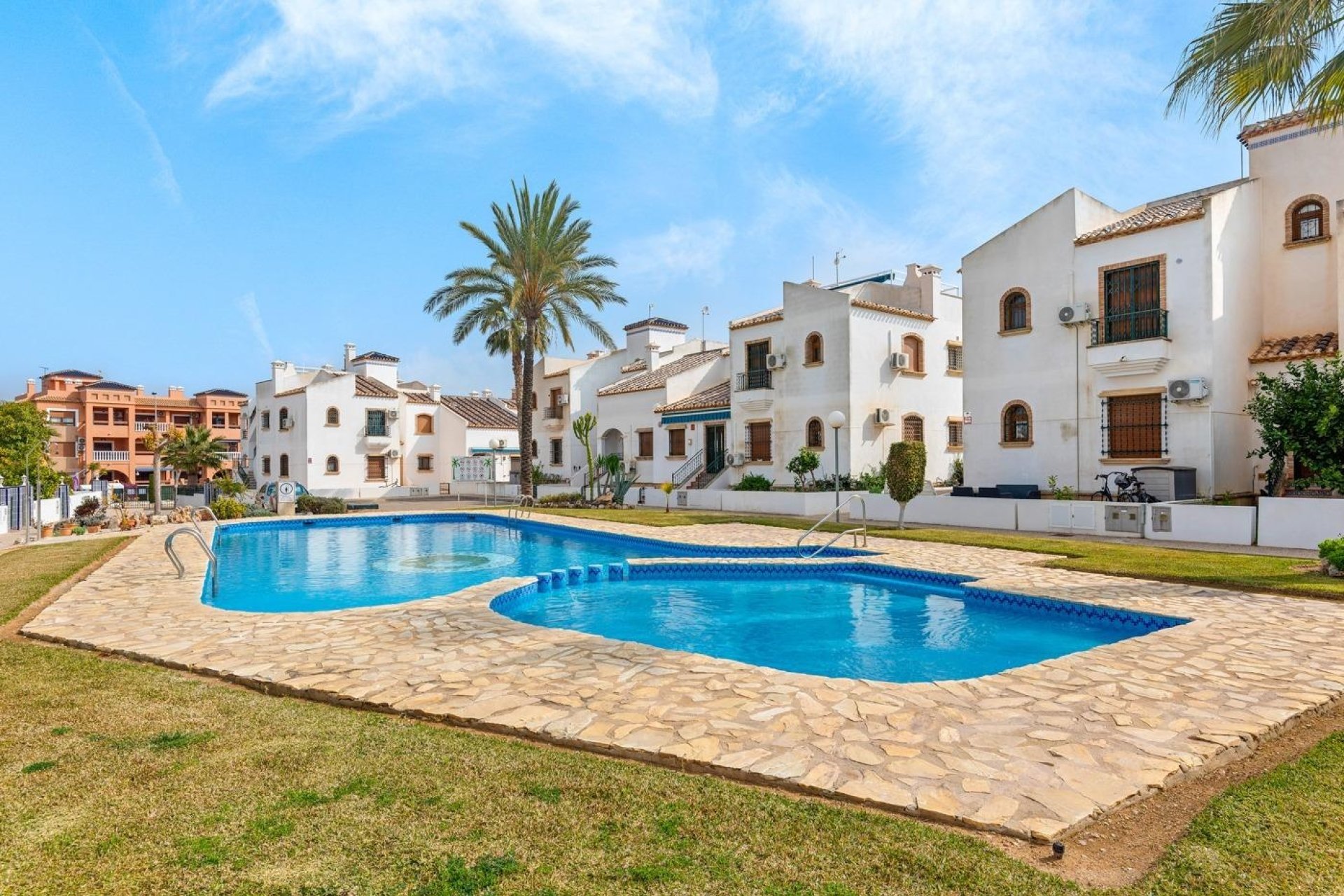 Herverkoop - Apartment -
Orihuela Costa - Costa Blanca