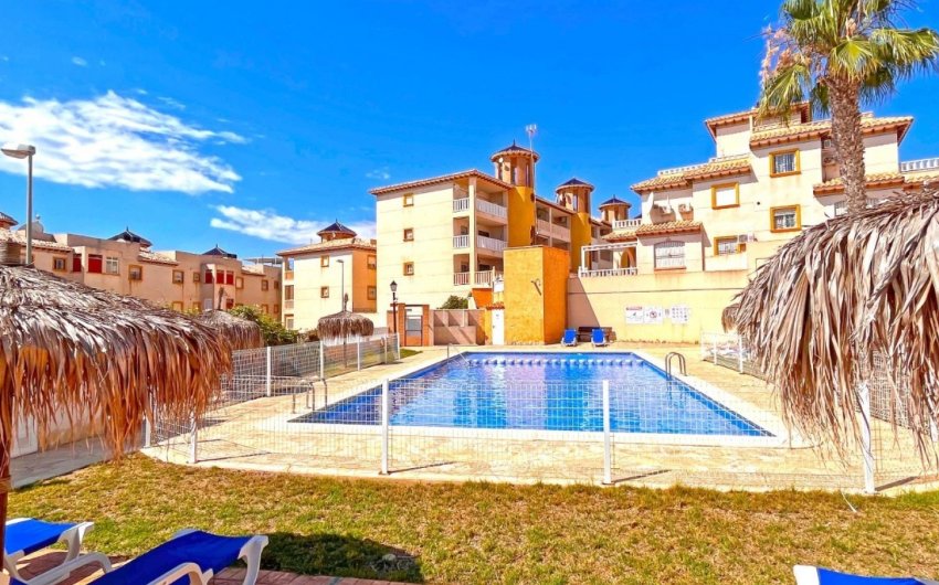 Herverkoop - Apartment -
Orihuela Costa - Costa Blanca